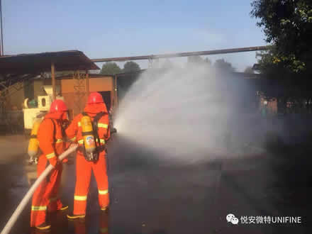 z6com尊龍凱-(中國)公司官方網站公司微型消防站，為公司財產和員工生命安全保駕護航